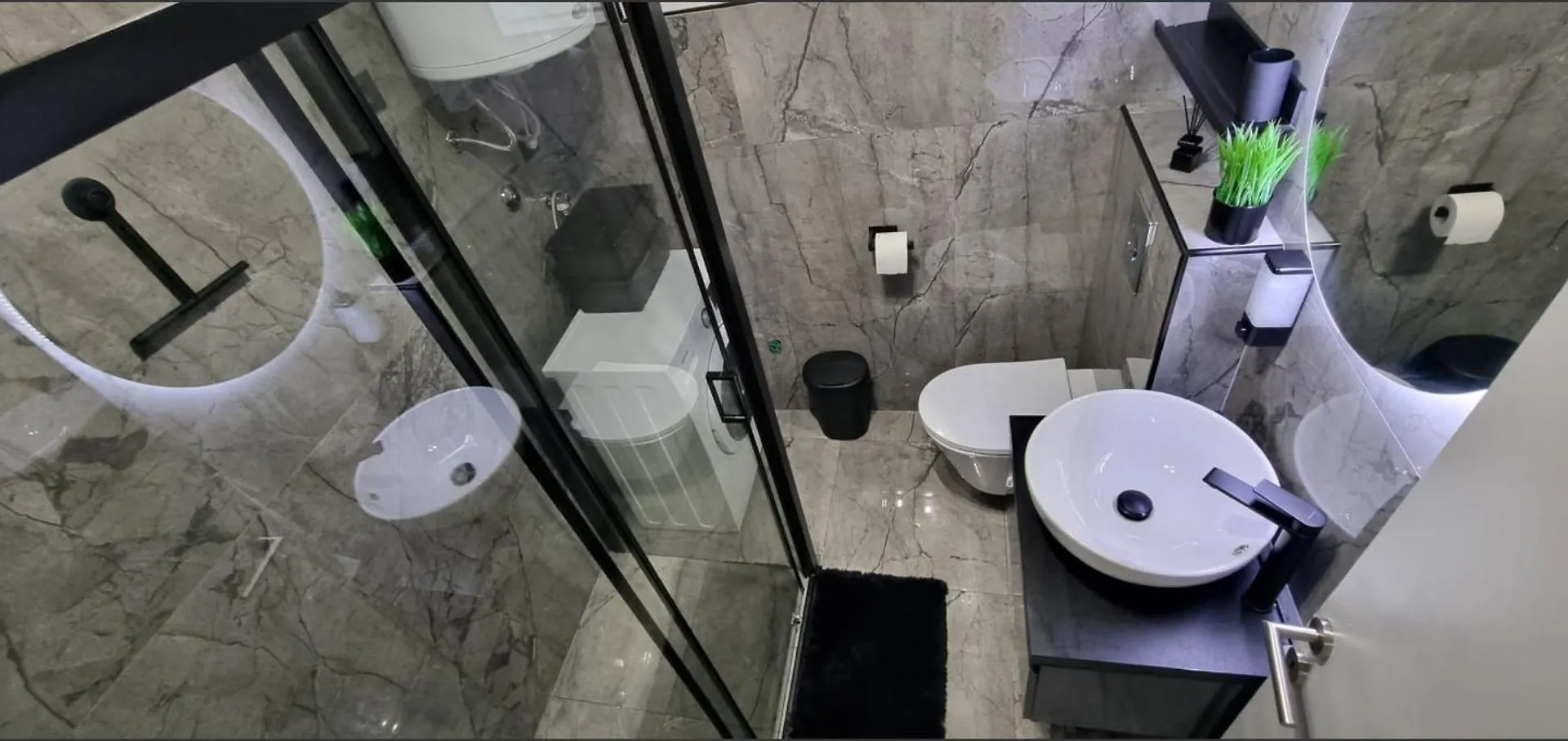 הוילה ויר Tiny Pool House